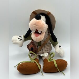 Walt Disney World Goofy Animal Kingdom Plush Soft Toy Stuffed Animal 12”